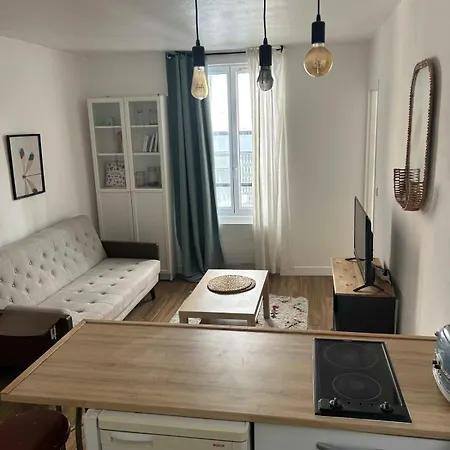 Apartman Charming Bright For 2 In *