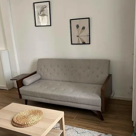 Charming Bright For 2 In 公寓 *