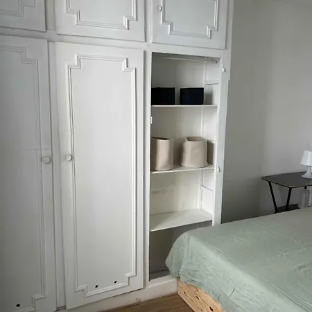 Charming Bright For 2 In 公寓 *